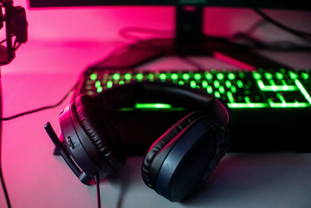 ゲーミングヘッドセット RGB おすすめ 比較